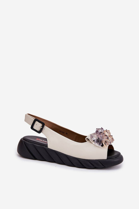 Sandals model 212904 Step in style