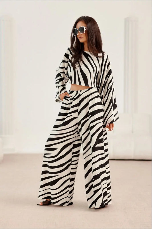 Women trousers model 213986 Roco Fashion