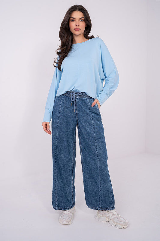 Blouse model 222421 Relevance