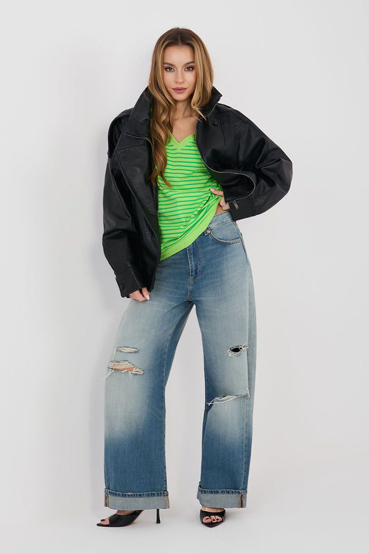 T-shirt model 225461 Relevance
