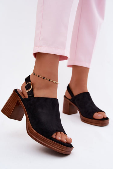 Heel sandals model 227914 Step in style
