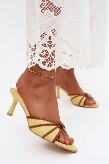 Heeled sandals model 228797 Step in style