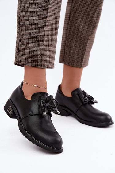 Heeled low shoes model 231182 Step in style