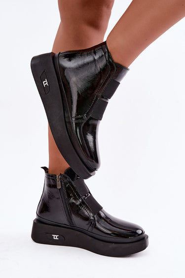 Platform boots model 231197 Step in style