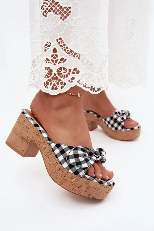 Heeled sandals model 228983 Step in style 