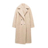 Oversized Coat With A Large Lapel Made Of Thick Lambswool Fleece  