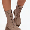  Platform boots model 222965 Step in style 