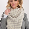  Shawl model 222302 AT 
