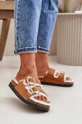  Slippers model 199898 Step in style 
