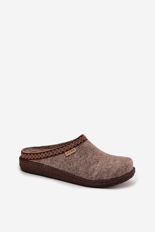  Slippers model 220066 Step in style 