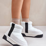  Snow boots model 202621 Step in style 