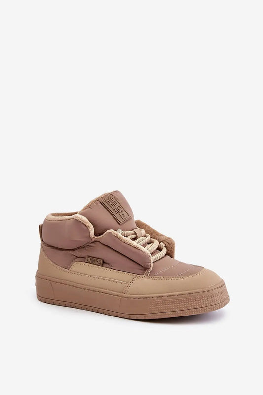  Sport Shoes model 202232 Step in style 