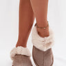  Slippers model 221511 Step in style 