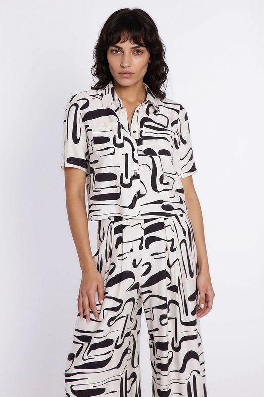  Short sleeve shirt model 228022 Nife 